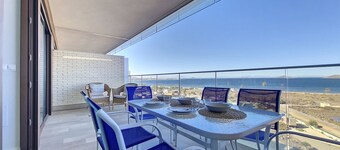 Sea, pool and mountain views with 2 terraces