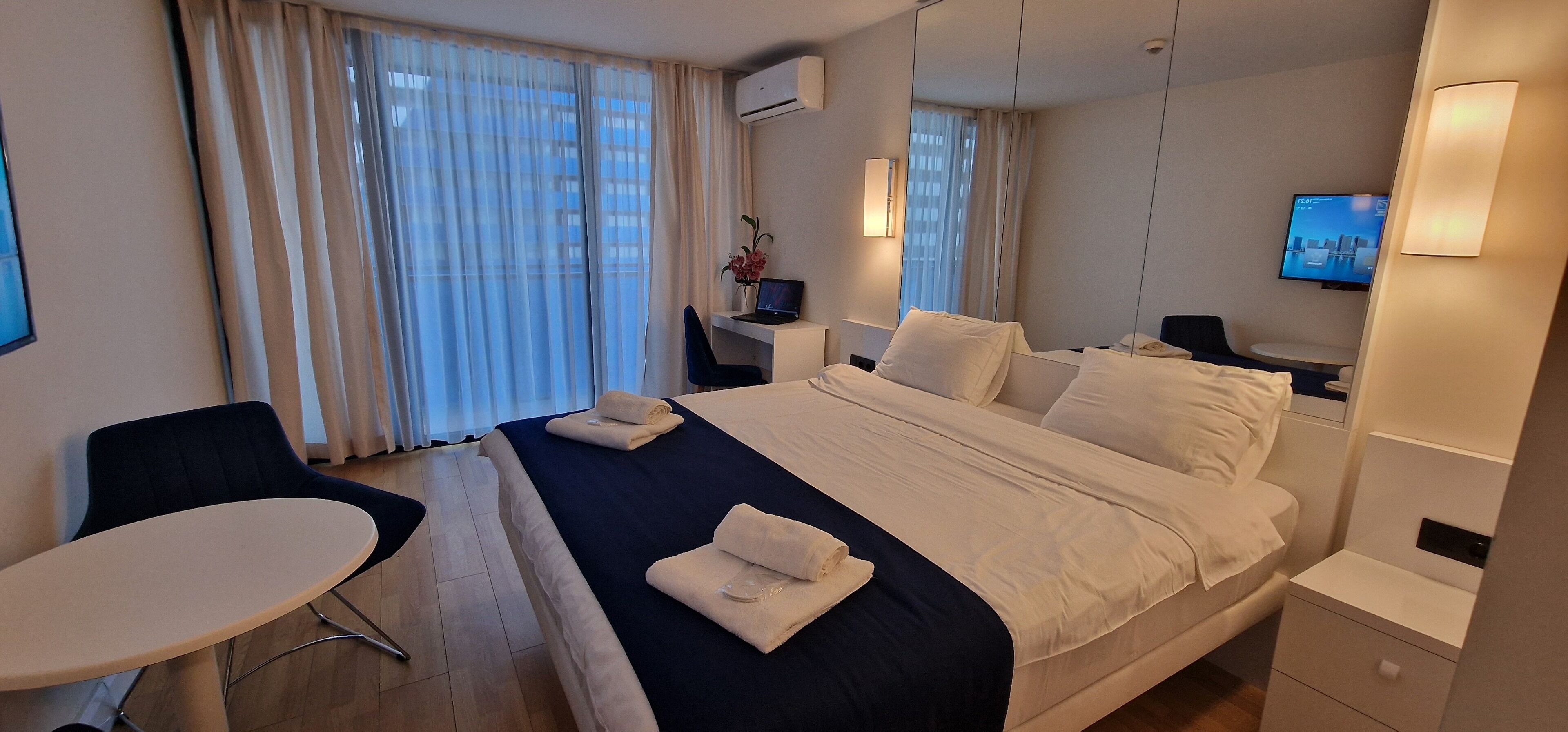 Photo - Orbi City Point