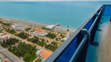 Panoramic Suite with 2 Bedrooms | Balcony view