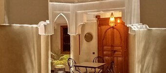 Riad Orient Palace