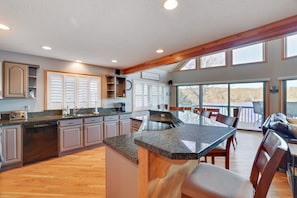 Fridge, microwave, oven, stovetop - Level Lake Wallenpaupack Lakefront w/Private Dock, Hottub, Kayaks & Paddleboards (Lake Ariel)