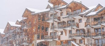 100m from resort center, 2nd floor, swimming pool, sauna, balcony, tv, ski locker, 41m², Les Orres