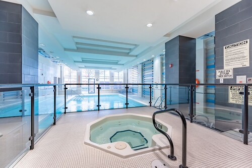 Luxurious 2 Bedroom Condo