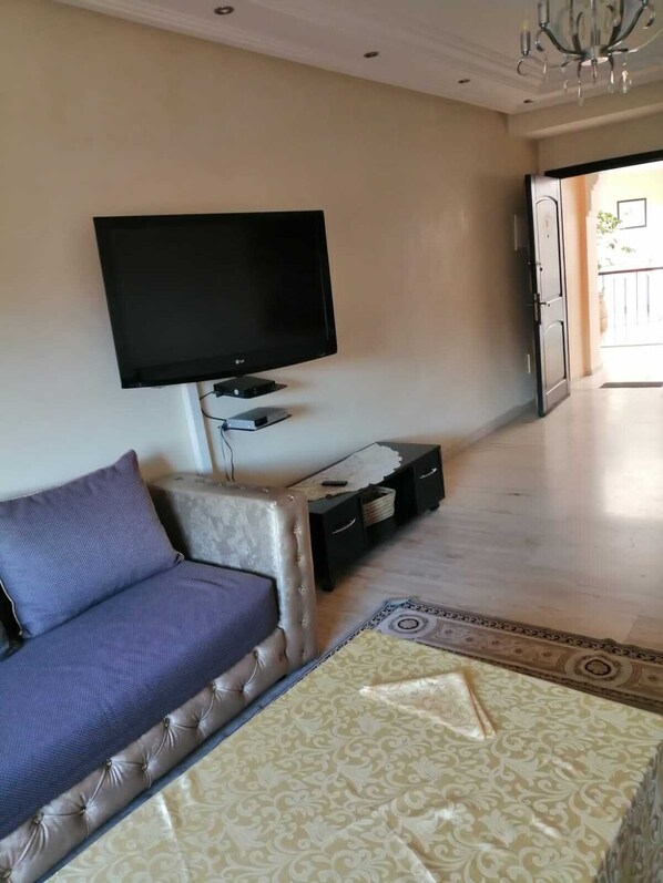 Living area - Bel Appartement au Calme et Sécurisé (marrakech)