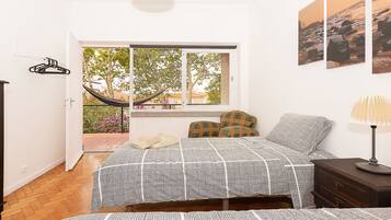 5 bedrooms, iron/ironing board, travel crib, WiFi