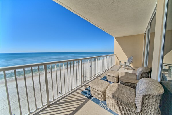 Property grounds - Newer Listing, Right on the beach, Fast WiFi, 5 Pools, 3 Hot Tubs  (Panama City Beach)