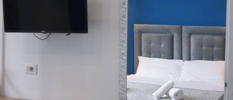 Egyptian cotton sheets, premium bedding, down comforters