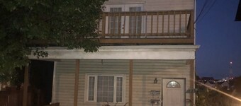 Cozy  and beautiful house with a view in a perfect location!