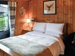 3 bedrooms, free WiFi, bed sheets - Glendowlin Lodge Retreat (Yanwath, near Pooley Bridge)