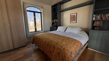 熨斗/熨衣板、WiFi、床单