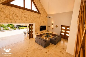 Smart TV - House with swimming pool 300m from Las Ballenas beach (Las Terrenas)