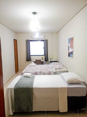 Comfort Triple Room | Desk, free WiFi, bed sheets - Suites em Maragogi (Maragogi)