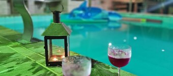 Casa Europa, 500m da Praia de Pernambuco e mar Casado, Espaço, Conforto e Lazer