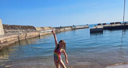The Beachcomber at Dockside Resort - Near Bohemia and Trails
