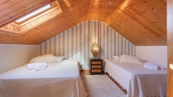 3 quartos, ferros/tábuas de passar roupa, Wi-Fi de cortesia