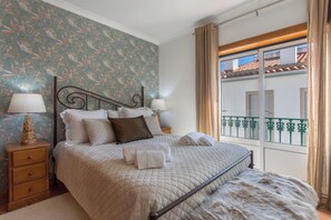 3 soverom, strykejern/-brett, wi-fi (inkludert) og sengetøy