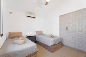 2 Schlafzimmer, Bügeleisen/Bügelbrett, kostenloses WLAN, Bettwäsche