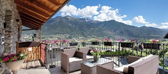 Apartment 'Maison Bebe Mont Emilius' with Mountain View, Private Terrace and Wi-Fi