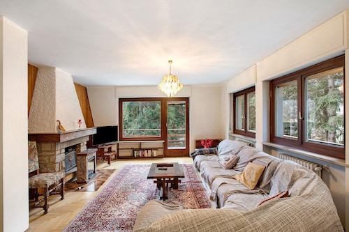 Vacation Home "Maison La Truite" with Mountain View, Private Terrace & 4 Balconies