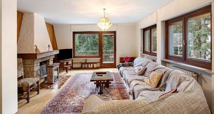 Vacation Home "Maison La Truite" with Mountain View, Private Terrace & 4 Balconies