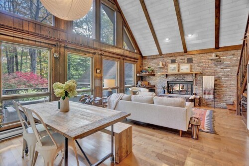 Mountain Chalet in Pocono Resort
