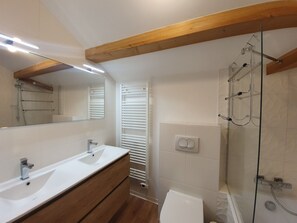 Dutxa i assecador de cabells