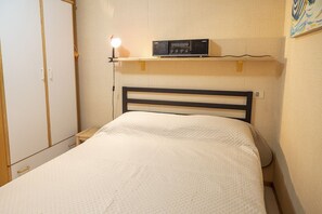 1 dormitorio, wifi, ropa de cama