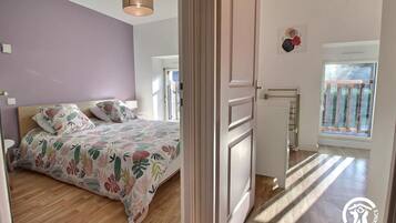 2 chambres, Wi-Fi gratuit, draps fournis
