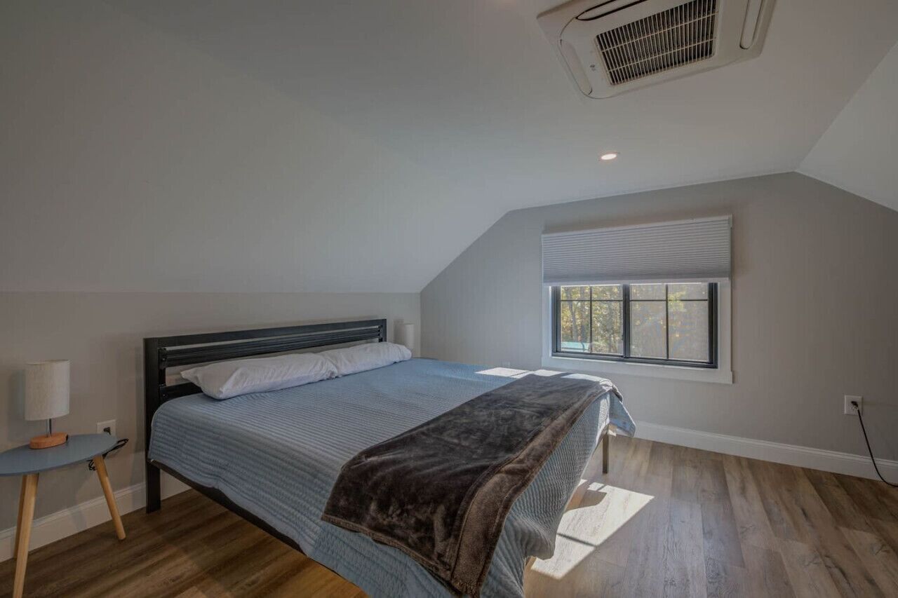 3 bedrooms, free WiFi, bed sheets