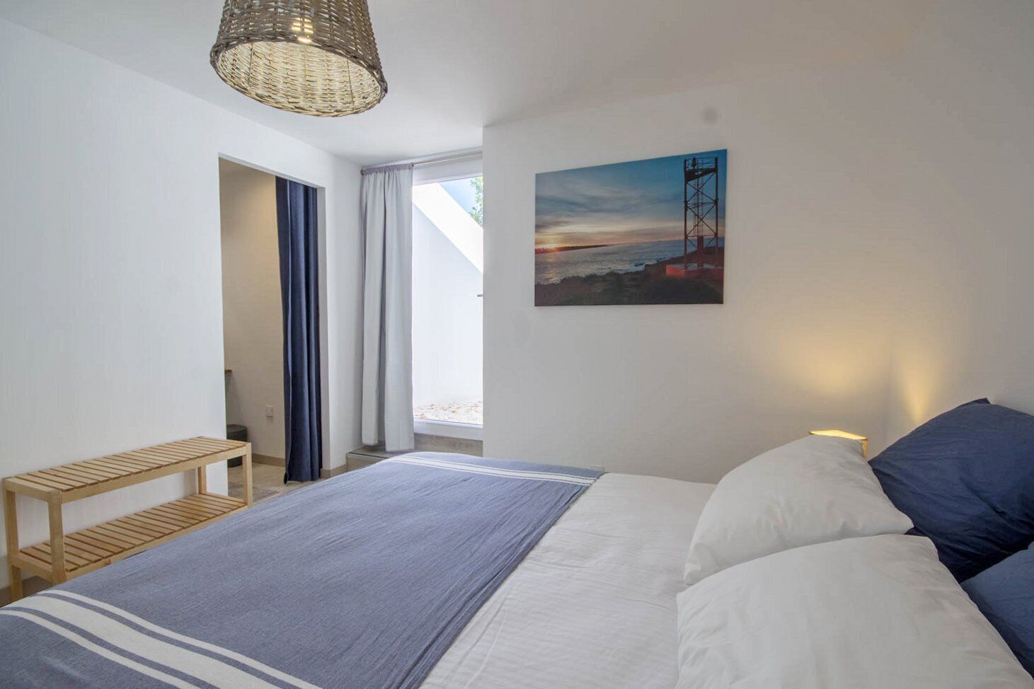 2 chambres, fer et planche à repasser, accès au Wi-Fi (inclus)
