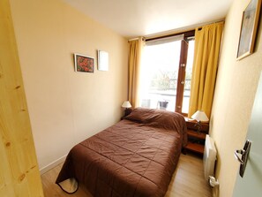 3 bedrooms