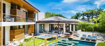 Top Family Villa · Pool, Gym, Hot Tub · Kids Room · 5 Min Walk to Beach