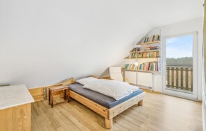 4 soverom, wi-fi (inkludert) og sengetøy