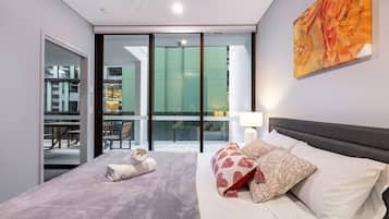 1 habitación, escritorio, tabla de planchar con plancha y wifi gratis