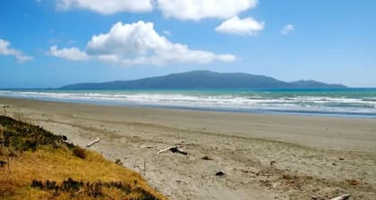 Waikanae Central beach house.