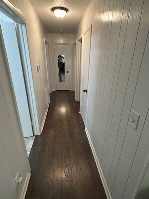 Interior - 3 BD + 2BA House iin Harrison. Convenient location. (Harrison)