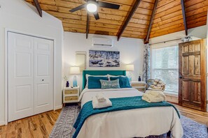 2 sovrum, internet och sängkläder