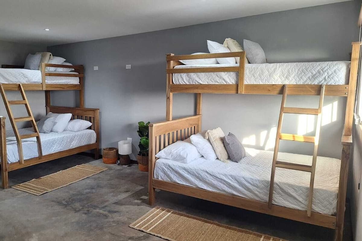 Studio Économique, climatisation, vue mer
