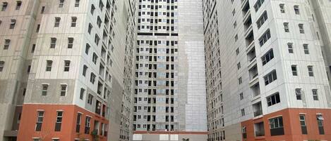 3 kolam renang outdoor