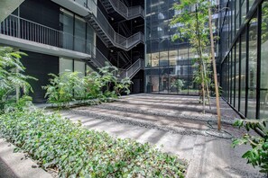 Apartment, 1 Bedroom | Property grounds
