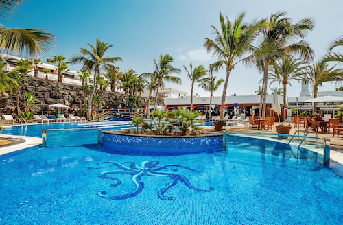 Casa el Varadero - Access Pool and Sport Center and Air-Con