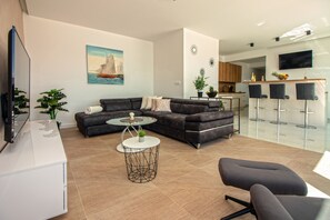 Smart TV, fireplace - Villa Fama - Pisak Omis, beautifull villa with breathtaking sea view (Pisak)