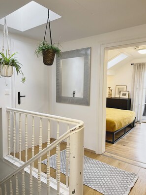 2 habitaciones y ropa de cama