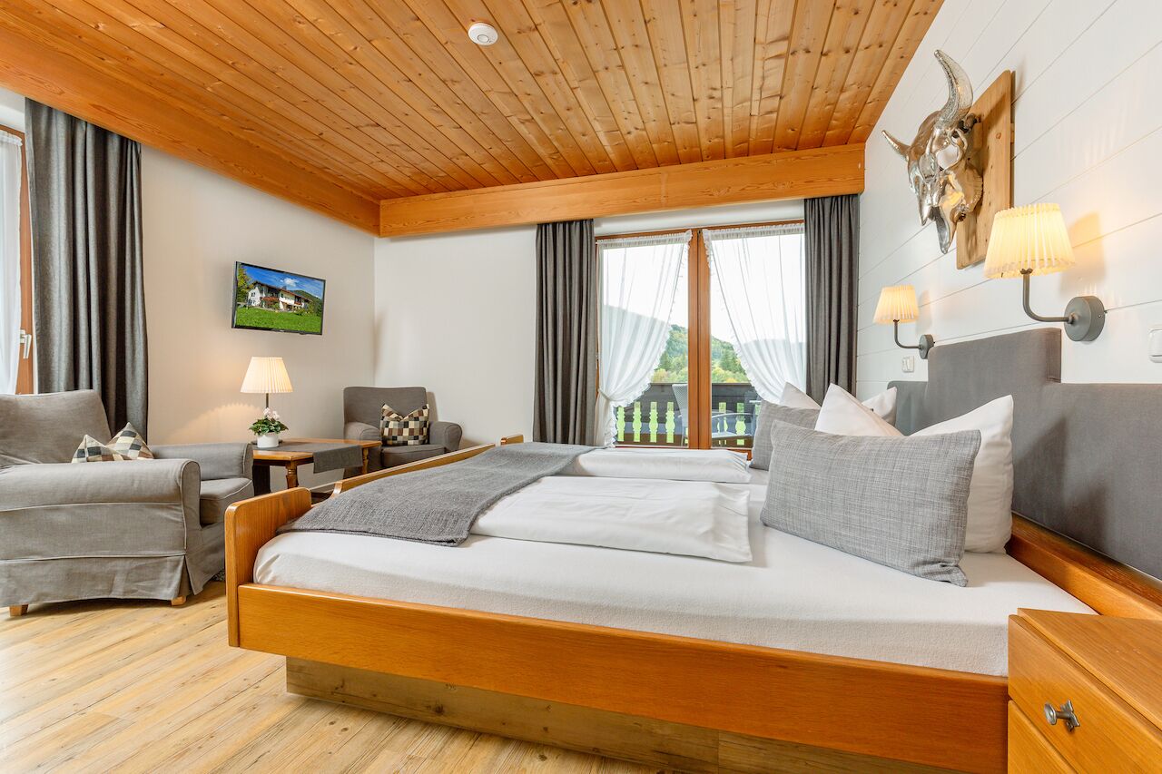 5 Schlafzimmer, Bügeleisen/Bügelbrett, Internetzugang, Bettwäsche