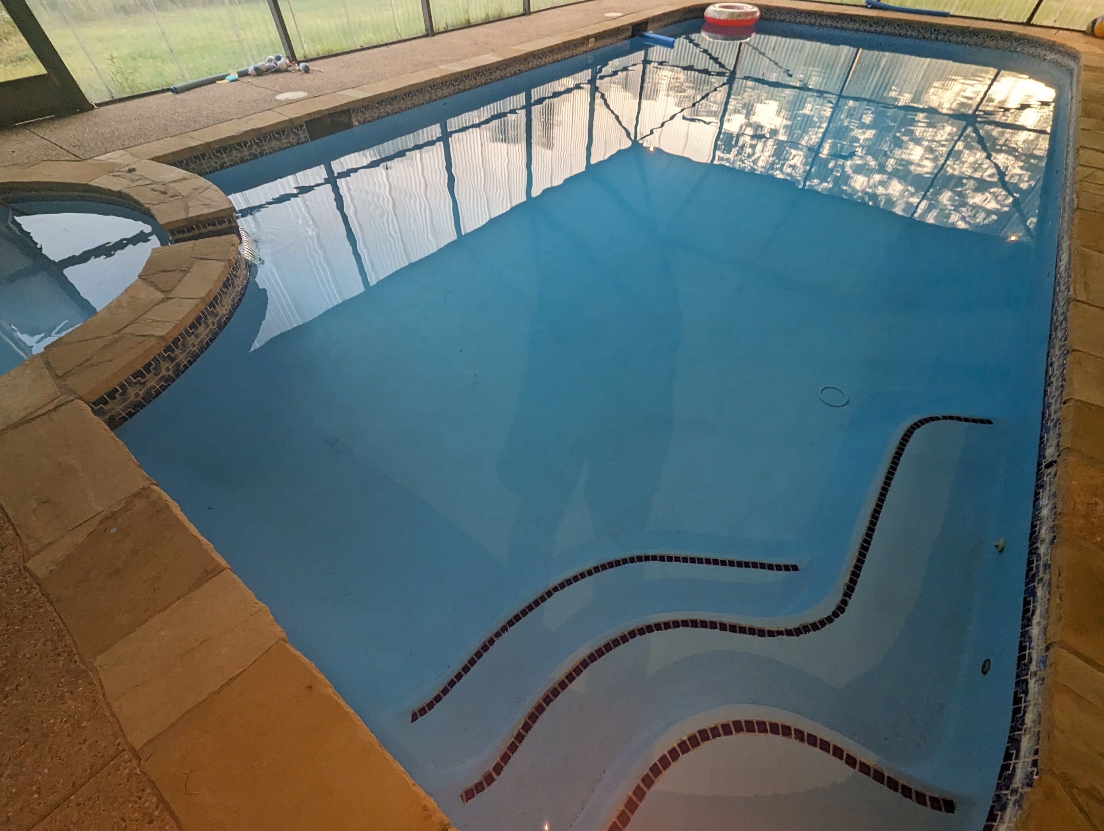 Amazing Geo Dome Home with Pool and Private Lake, Fish, Canoe, 9 acre Ranch