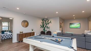 Spielezimmer