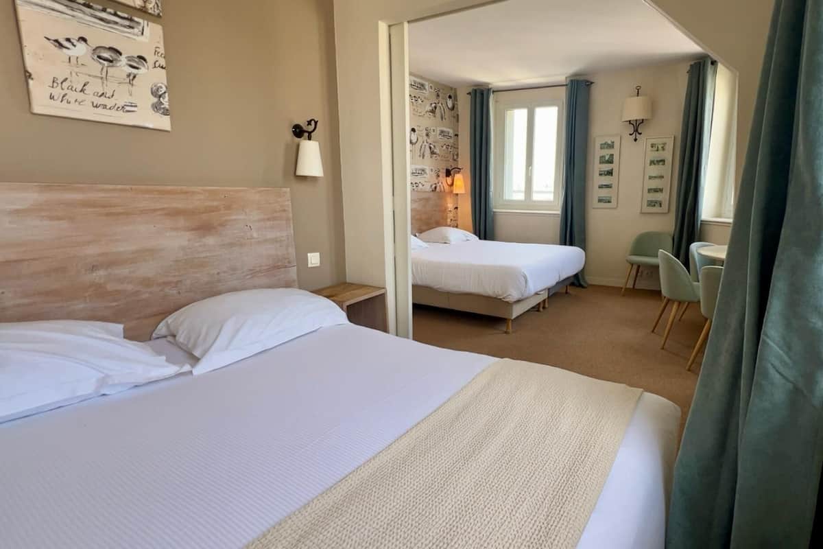 Suite, en-suite badkamer, uitzicht op haven | 1 slaapkamer, individueel gedecoreerd, individueel gemeubileerd