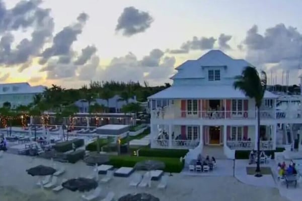 Palm Cay Nearby