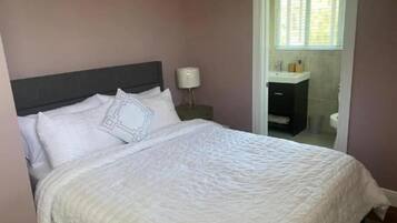 1 bedroom, in-room safe, iron/ironing board, free WiFi