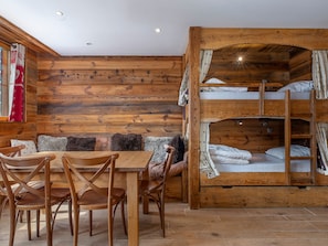 1 bedroom, free WiFi